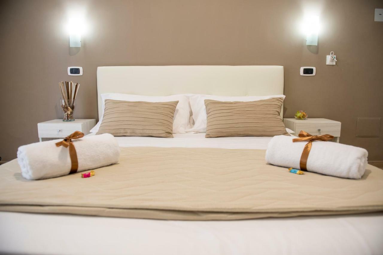 Smeraldo Suite Napoli Ngoại thất bức ảnh