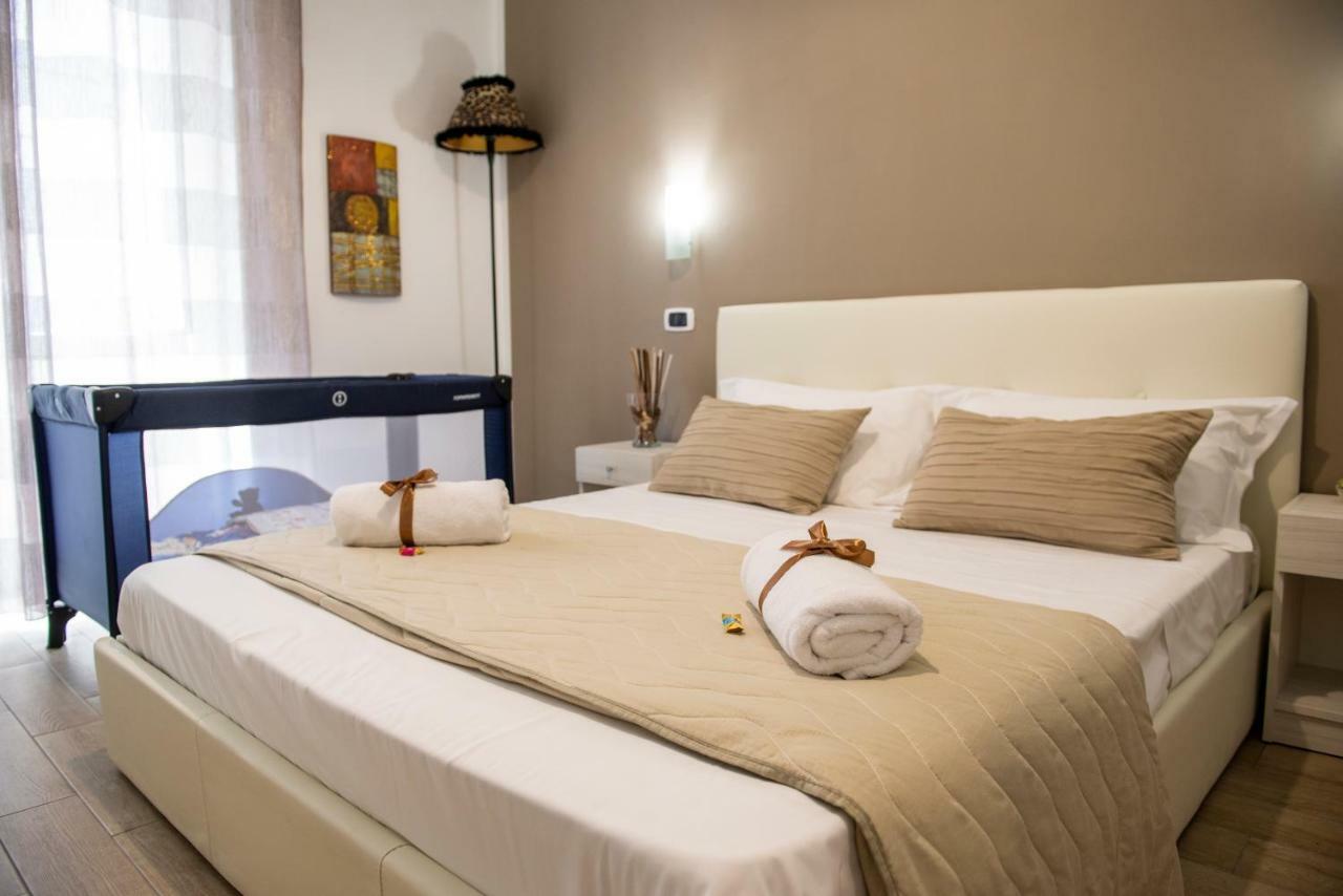 Smeraldo Suite Napoli Ngoại thất bức ảnh