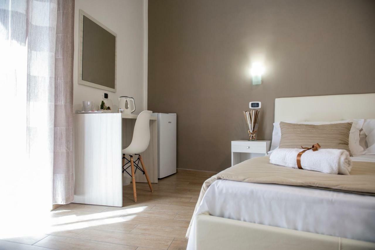 Smeraldo Suite Napoli Ngoại thất bức ảnh