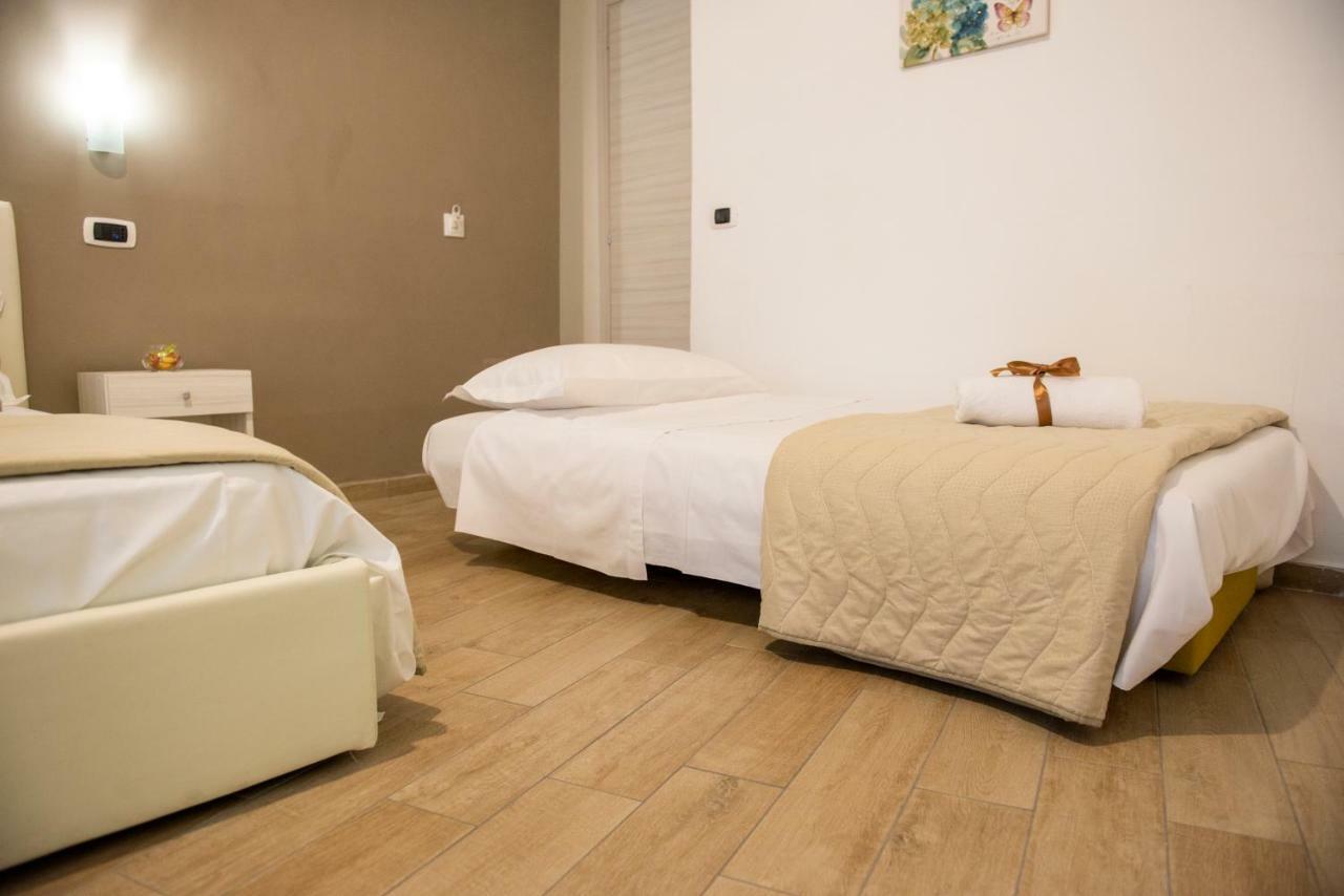Smeraldo Suite Napoli Ngoại thất bức ảnh