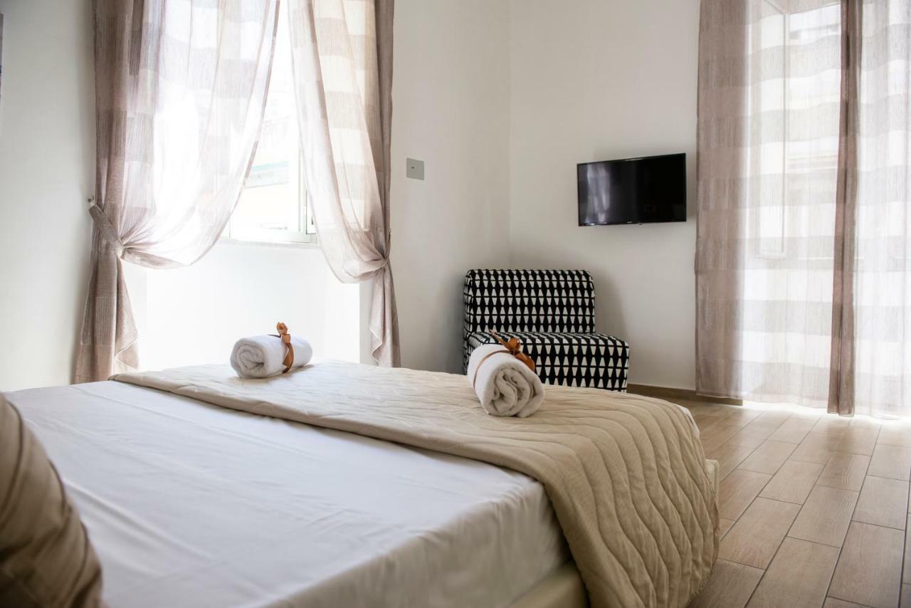 Smeraldo Suite Napoli Ngoại thất bức ảnh