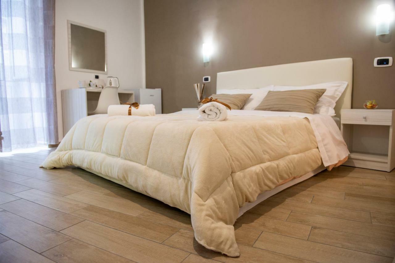Smeraldo Suite Napoli Ngoại thất bức ảnh