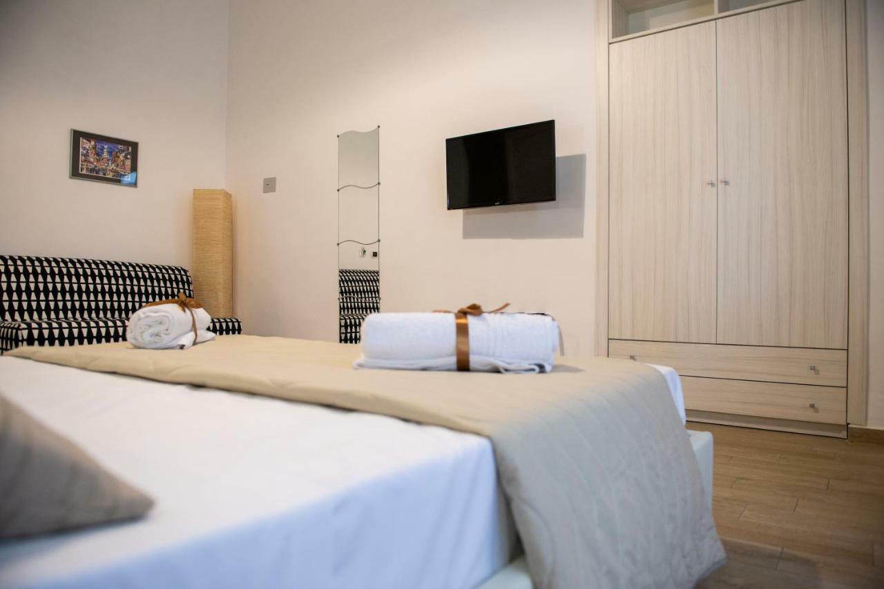 Smeraldo Suite Napoli Ngoại thất bức ảnh