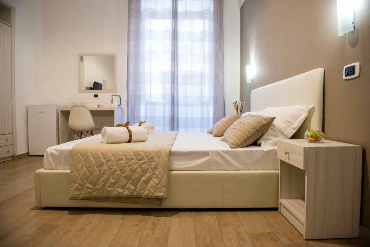 Smeraldo Suite Napoli Ngoại thất bức ảnh