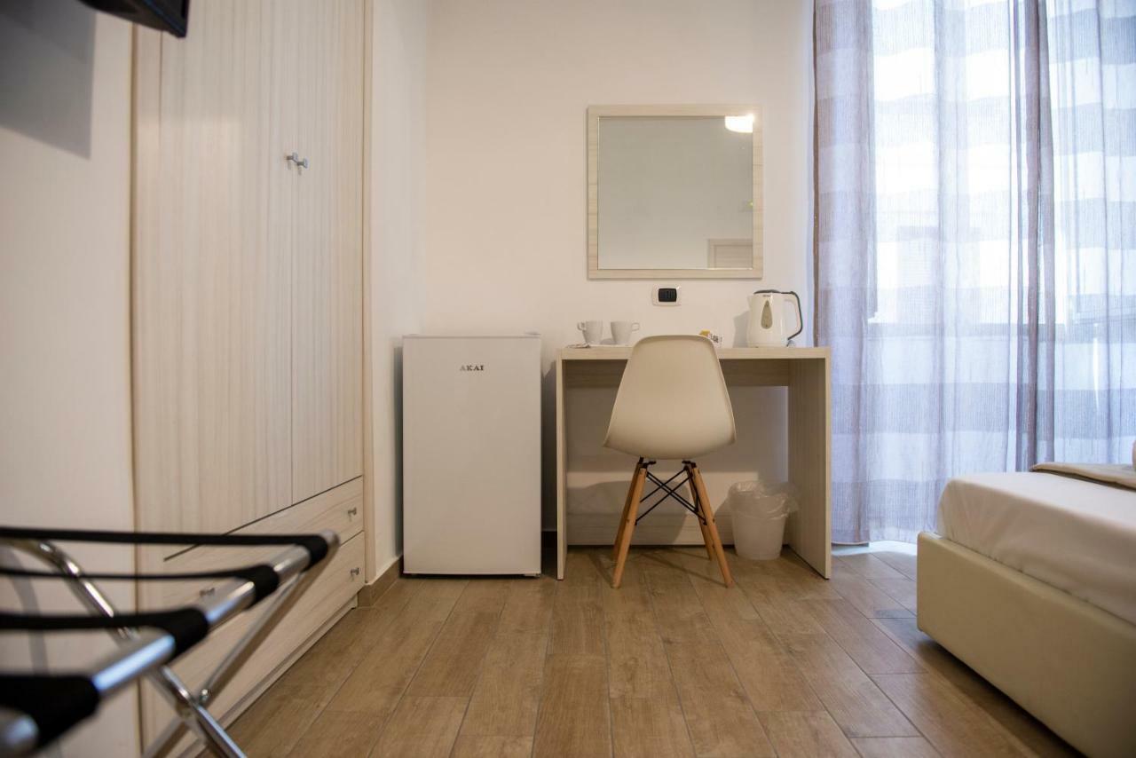 Smeraldo Suite Napoli Ngoại thất bức ảnh